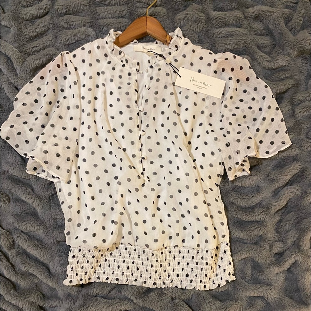 London is calling! NWT Haver + Blair adorable girlie blouse with bounce